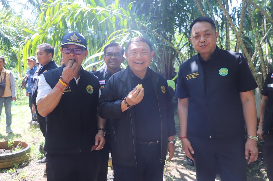 title - เลขาฯ ส.ป.ก. พร้อมคณะ ร่วมลงพื้นที่ติดตามคณะ รมช.กษ. ตรวจราชการ ณ ตำบลอ่าวลึก